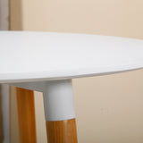 Round dining table